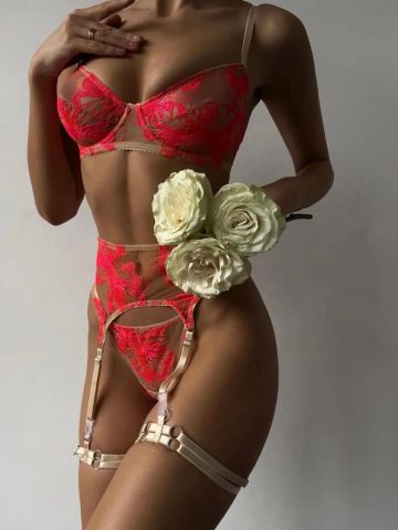 Лена Океан Мирный